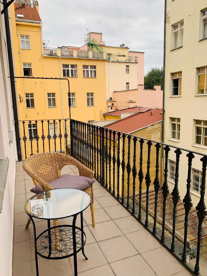Domus Apartments Prag Dış mekan fotoğraf